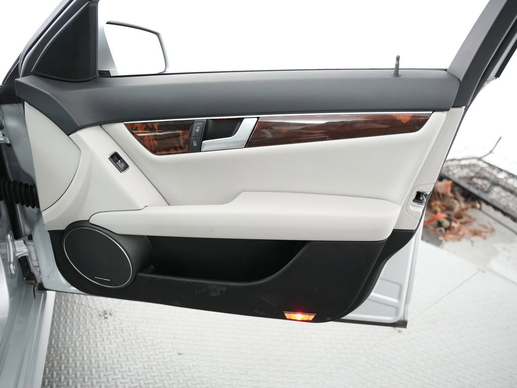 Used 2012 Mercedes-Benz C 300 4MATIC Sedan w/ Premium 1 Pkg image 47