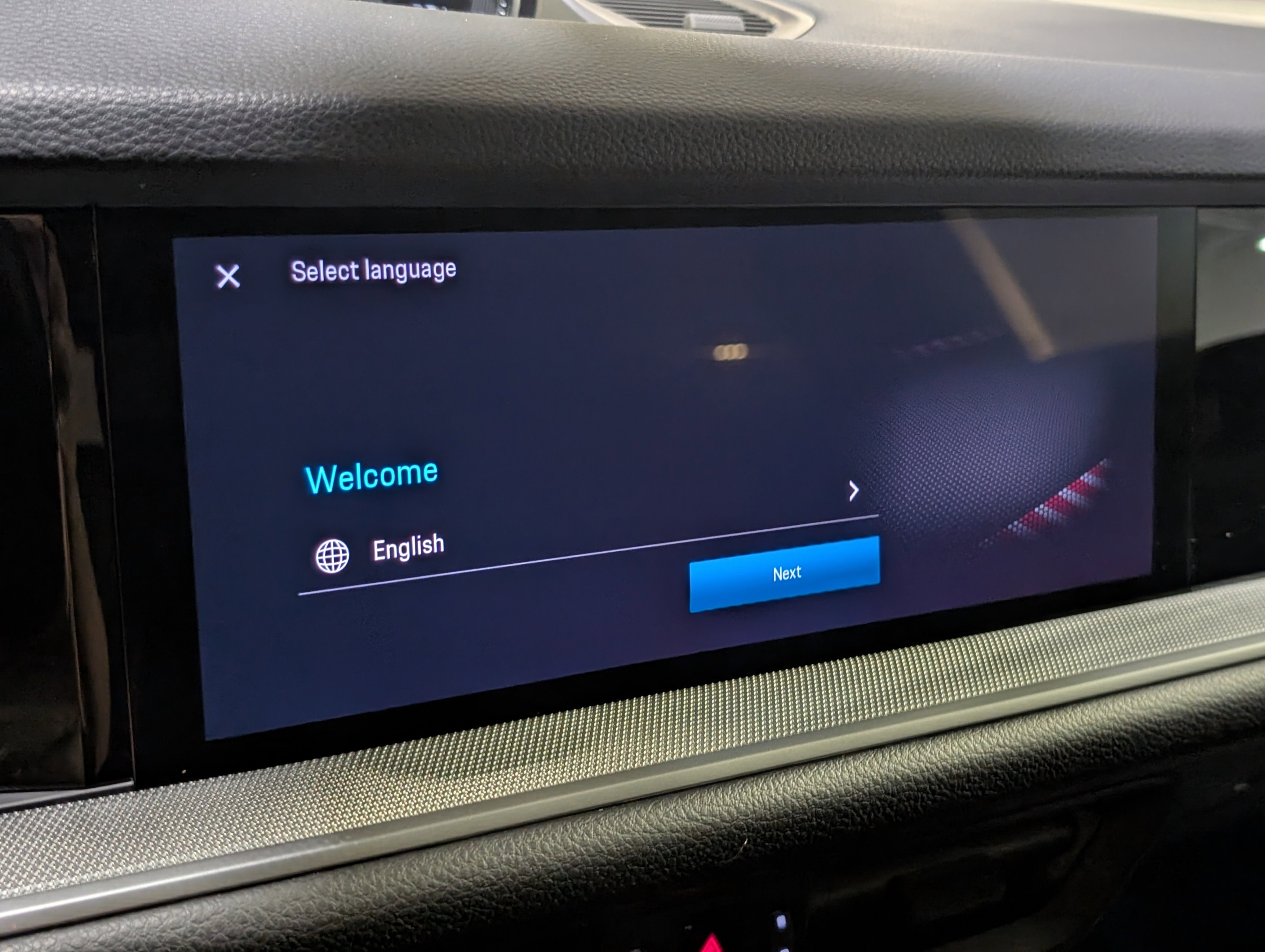 Certified 2024 Porsche Cayenne Coupe image 33