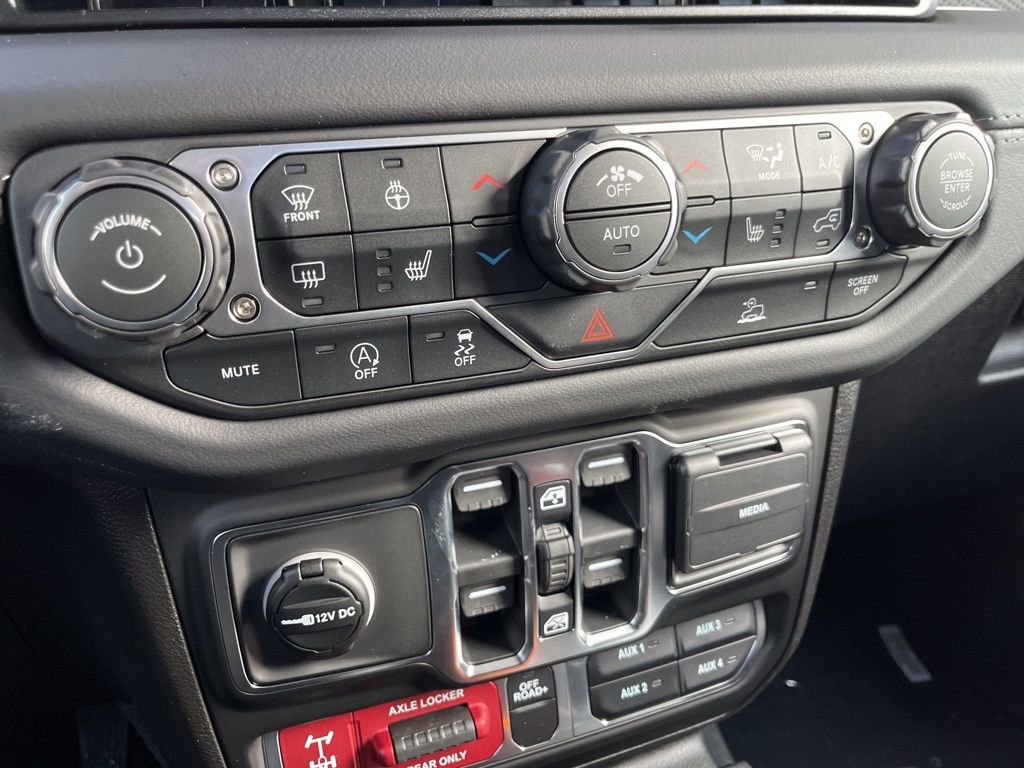 New 2026 Jeep Gladiator Mojave AWD/4WD image 40