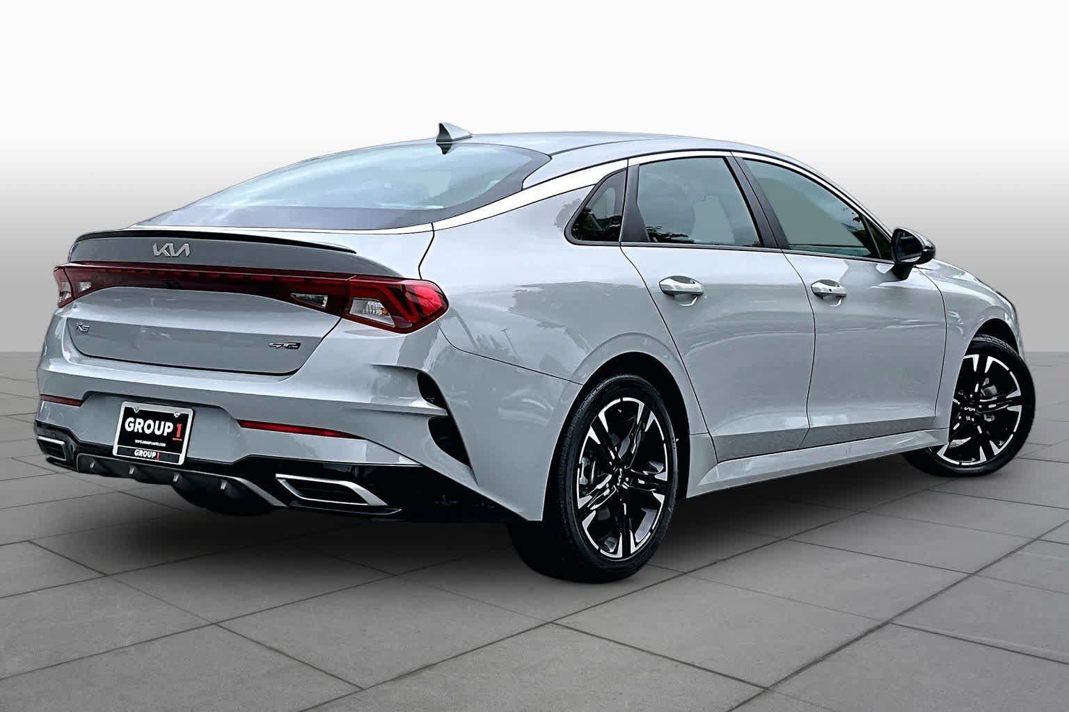 Used 2022 Kia K5 GT-Line AWD/4WD image 12