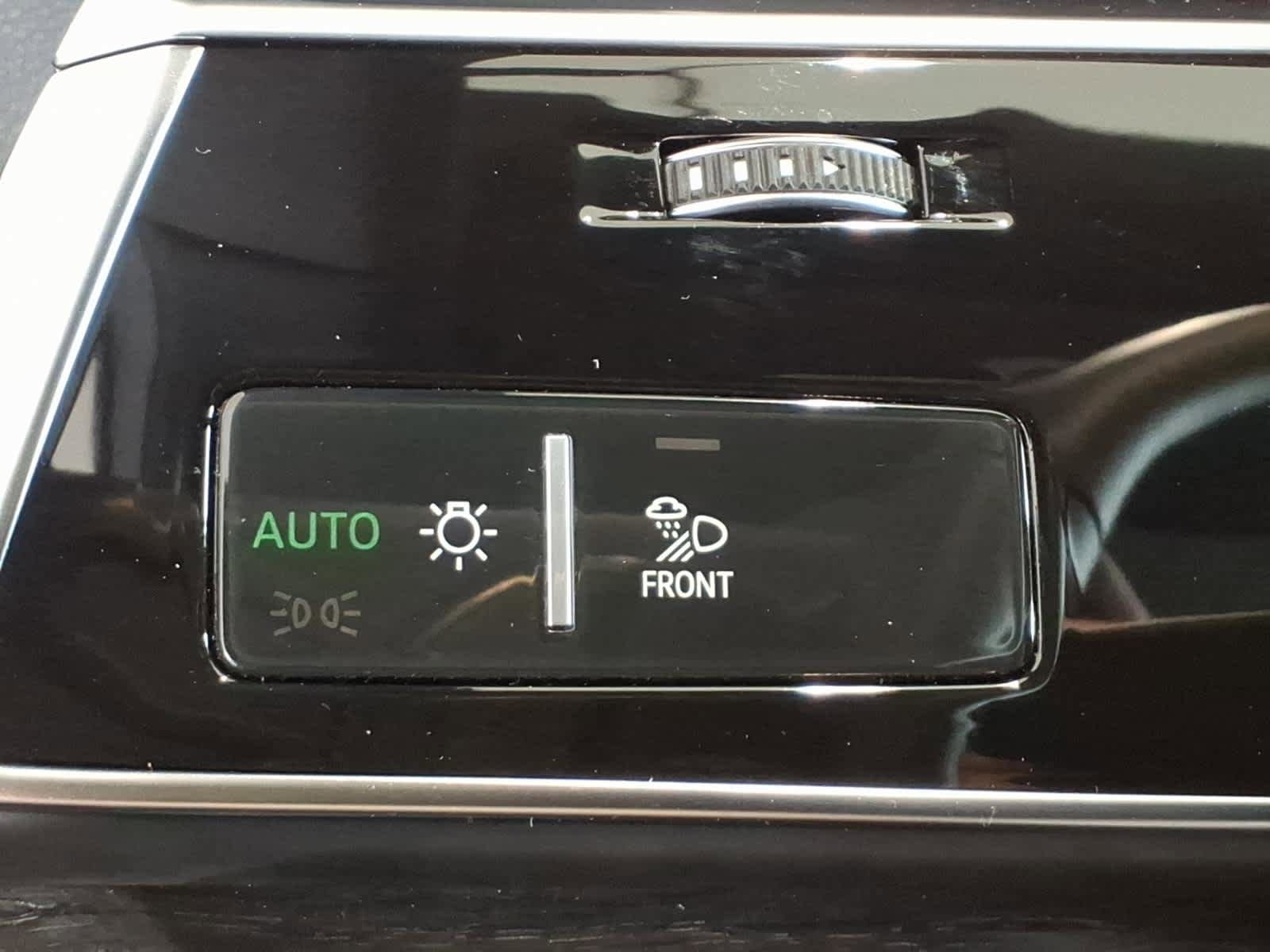 Certified 2026 Audi Q8 Premium Plus w/ Premium Plus Package AWD/4WD image 11