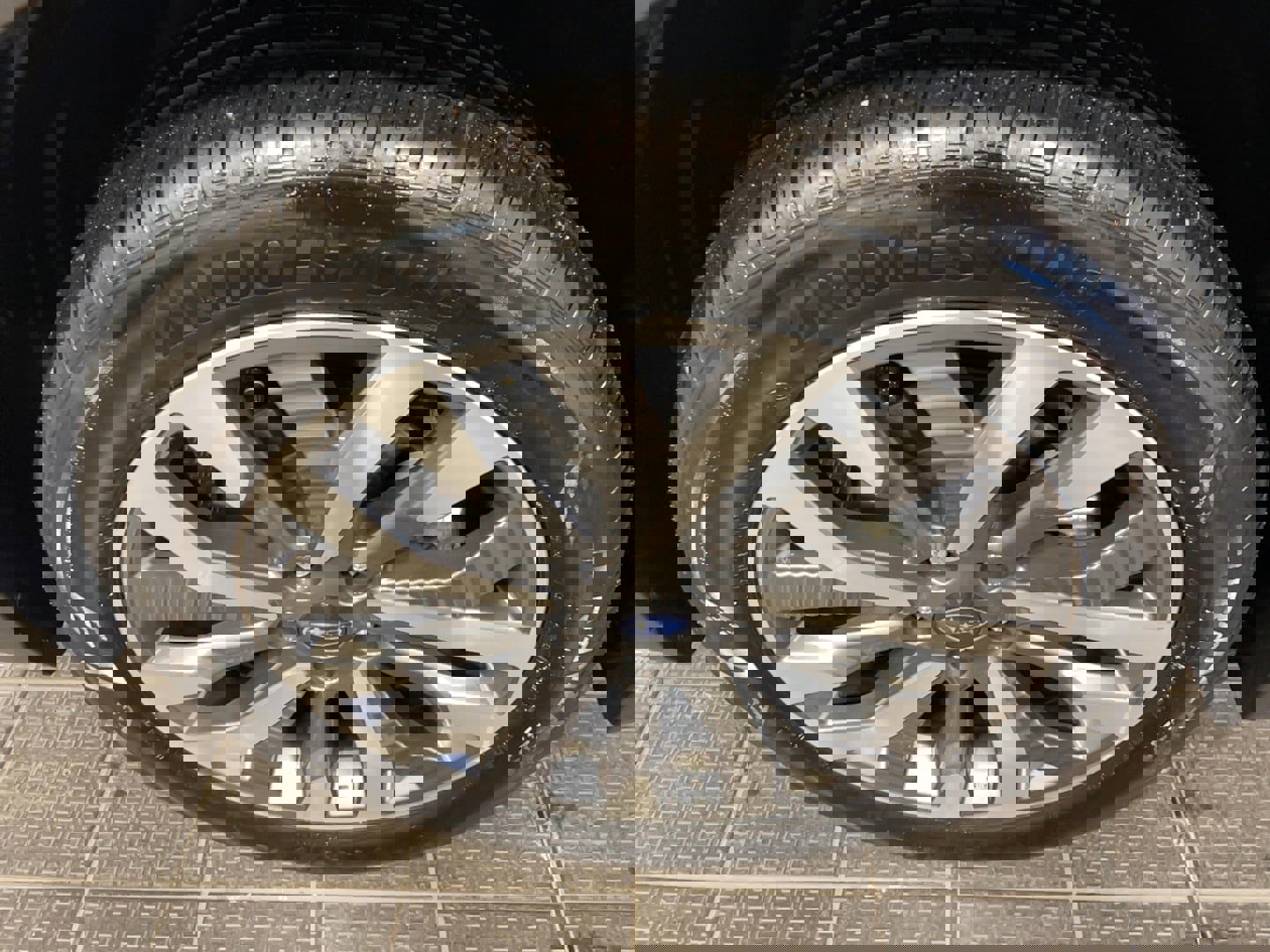 Used 2025 Subaru Forester Touring image 5