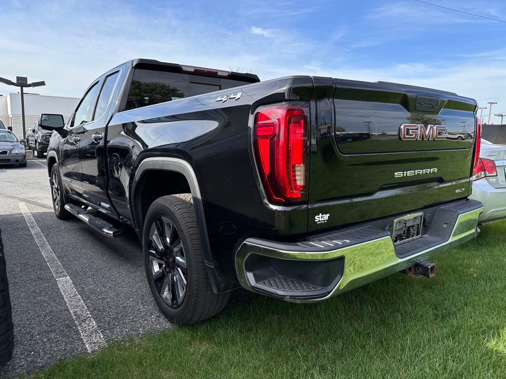 Used 2019 GMC Sierra 1500 SLT w/ SLT Convenience Package AWD/4WD image 3