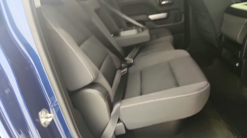 Used 2018 Chevrolet Silverado 1500 LT w/ Texas Edition RWD image 33
