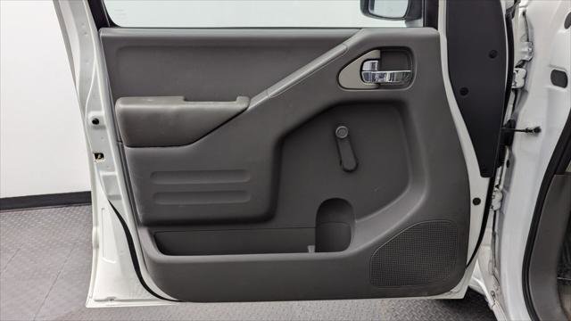 Used 2018 Nissan Frontier S image 13