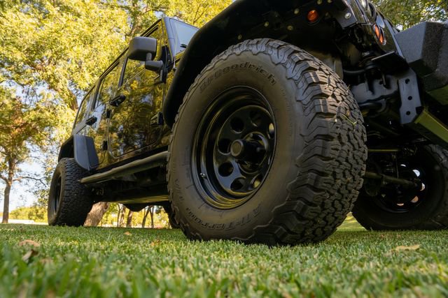 Used 2011 Jeep Wrangler Unlimited Sport image 12