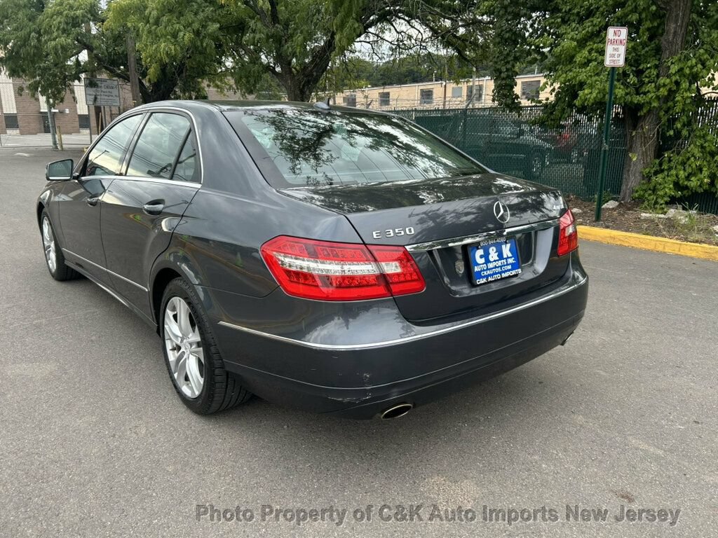 Used 2010 Mercedes-Benz E 350 4MATIC Sedan image 9