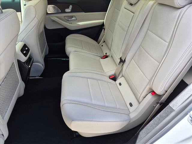 New 2027 Mercedes-Benz GLS 450 4MATIC image 15