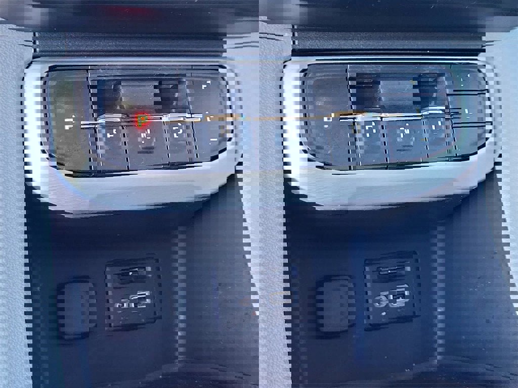 Certified 2023 GMC Acadia SLT image 26