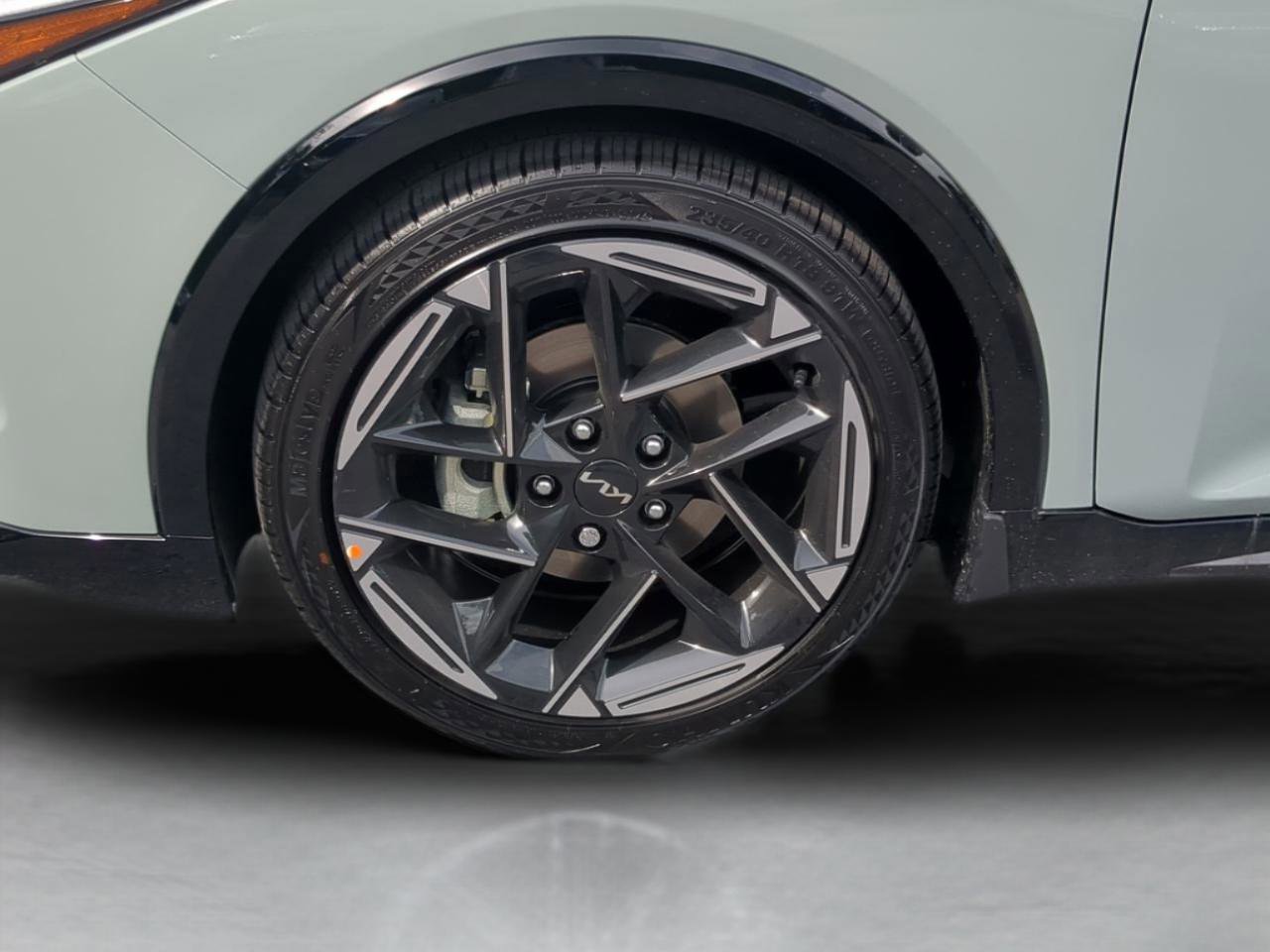 New 2025 Kia K4 GT-Line w/ GT-Line Premium Package FWD image 24