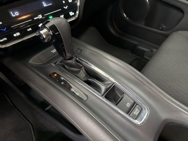 Used 2018 Honda HR-V EX image 36