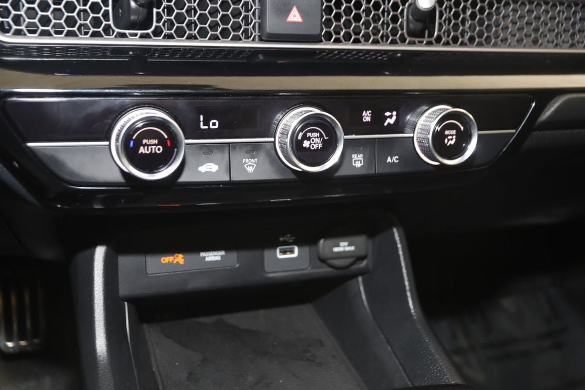 Used 2023 Honda Civic Sport image 24