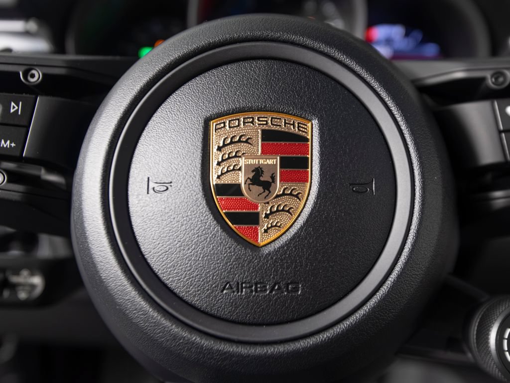 Certified 2026 Porsche Macan Turbo AWD/4WD image 29