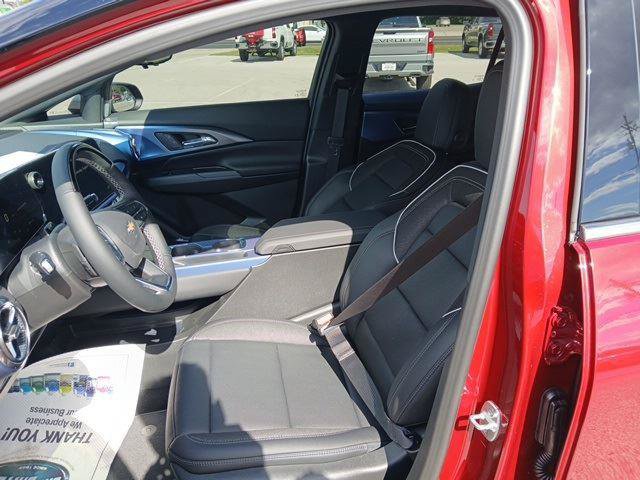 New 2025 Chevrolet Equinox EV LT w/ Active Safety Package 3 AWD/4WD image 27