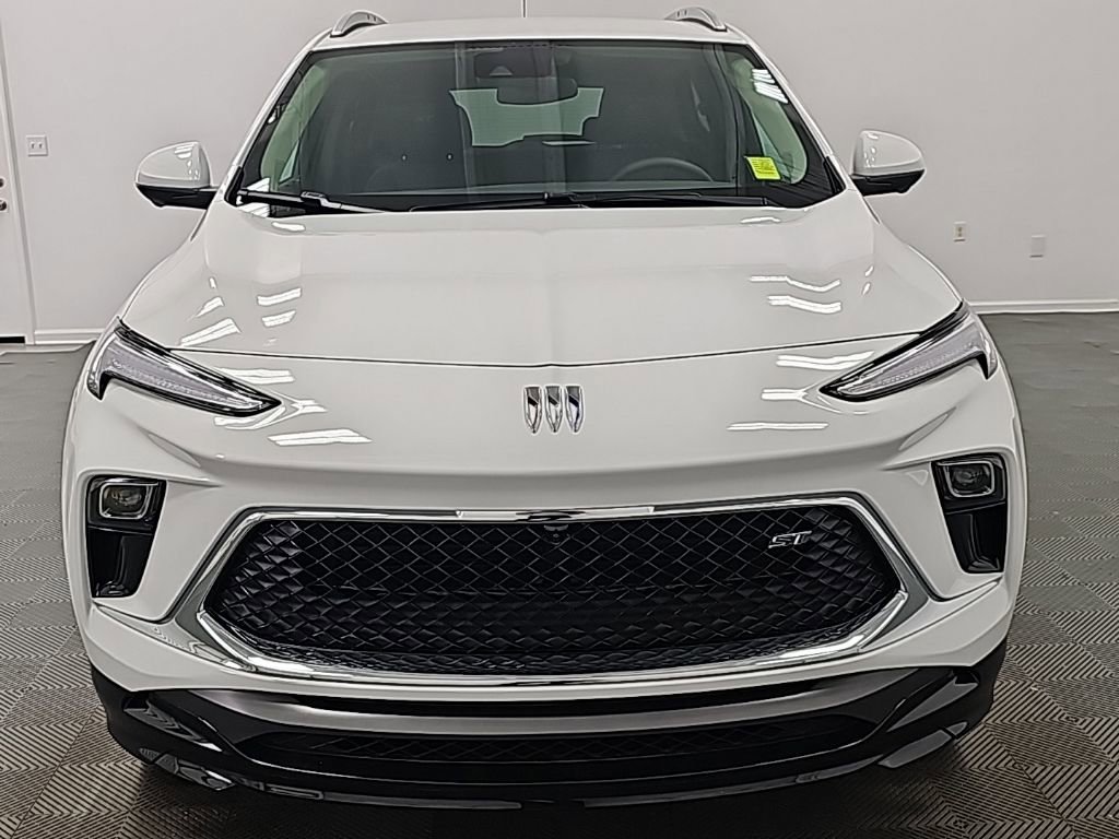 New 2026 Buick Encore GX Sport Touring w/ Advanced Technology Package image 3