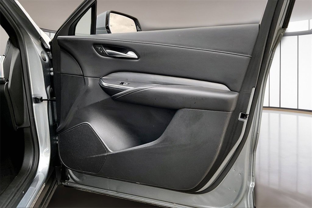Certified 2024 Cadillac XT4 Premium Luxury image 19