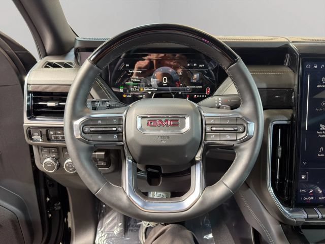 Used 2026 GMC Yukon Elevation w/ Elevation Premium Package AWD/4WD image 10
