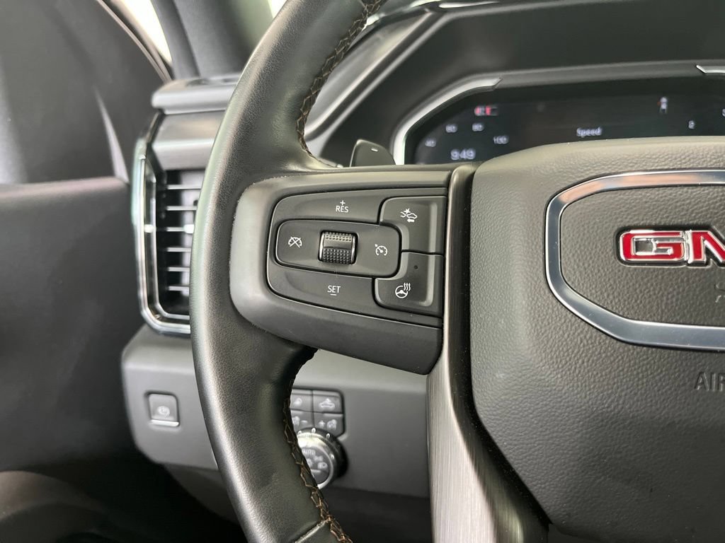 Used 2024 GMC Sierra 1500 AT4 w/ AT4 Premium Package AWD/4WD image 6