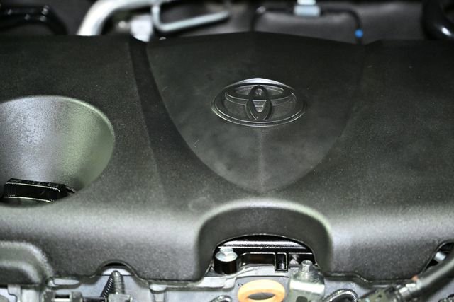 Used 2024 Toyota RAV4 XLE image 18