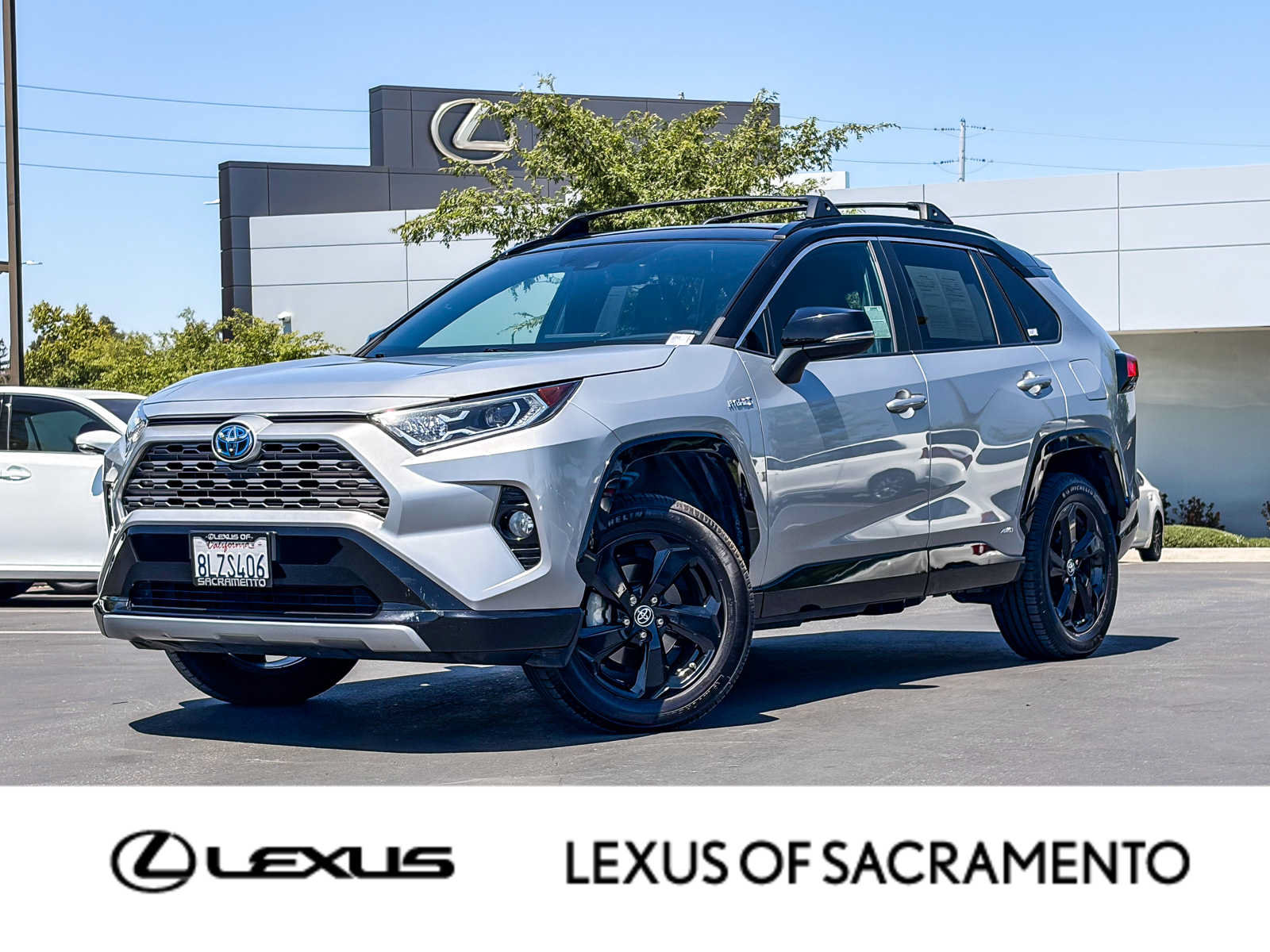 Used 2019 Toyota RAV4 XSE w/ XSE Weather Package AWD/4WD image 1