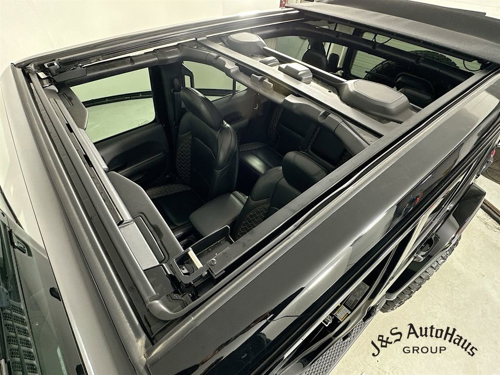 Used 2020 Jeep Wrangler Unlimited Sahara image 16