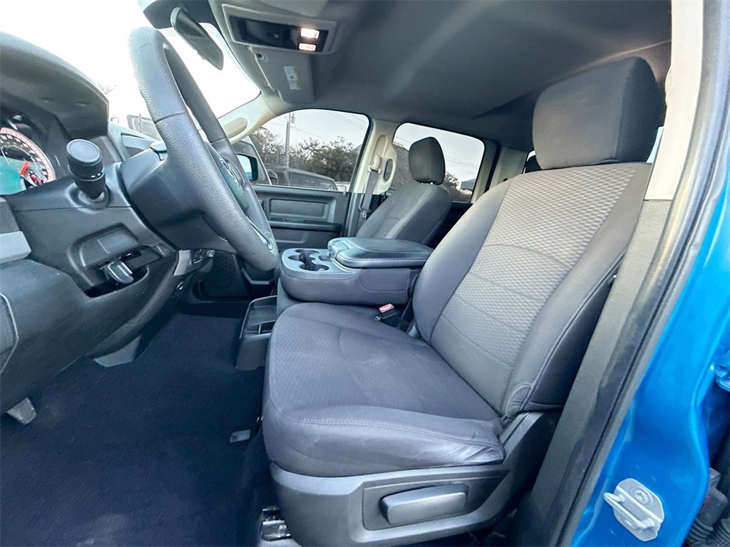 Used 2019 RAM 1500 Express w/ Express Value Package image 23