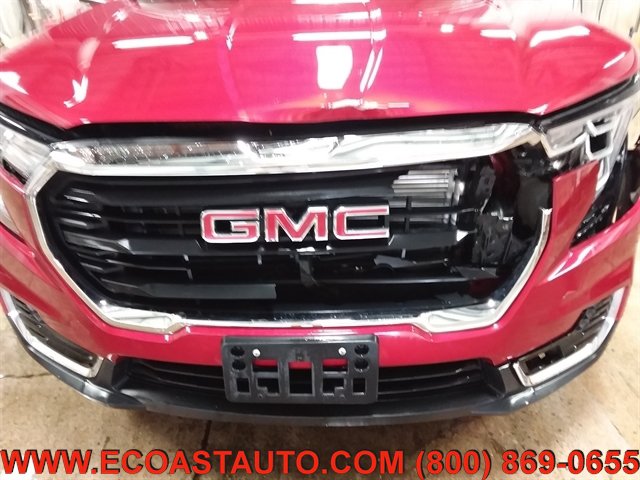 Used 2022 GMC Terrain SLE w/ Driver Convenience Package AWD/4WD image 11