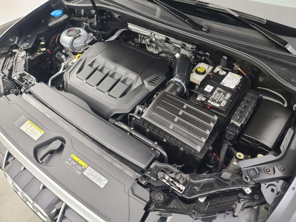 Used 2025 Audi Q3 2.0T Premium image 42