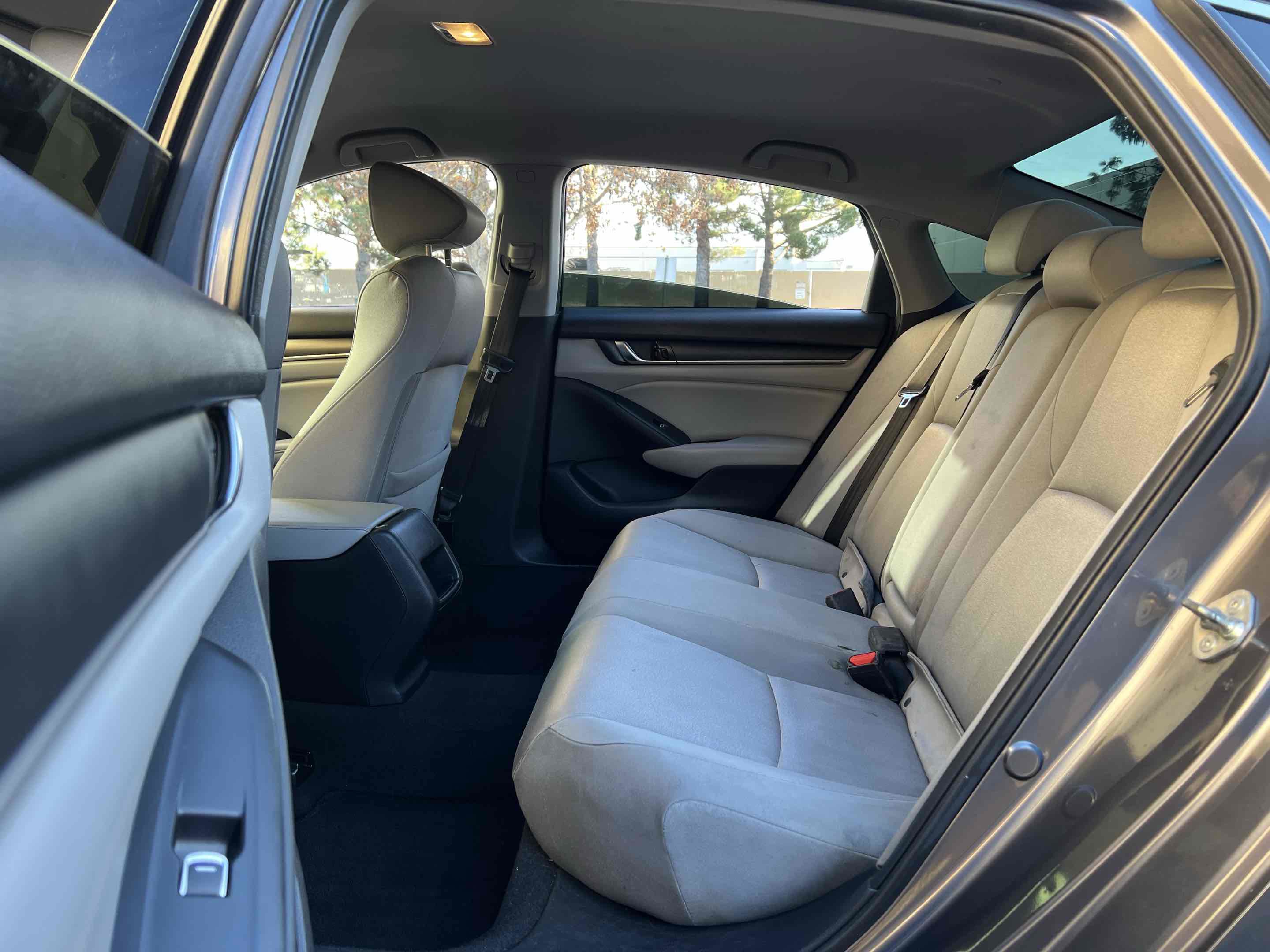 Used 2019 Honda Accord Hybrid image 37
