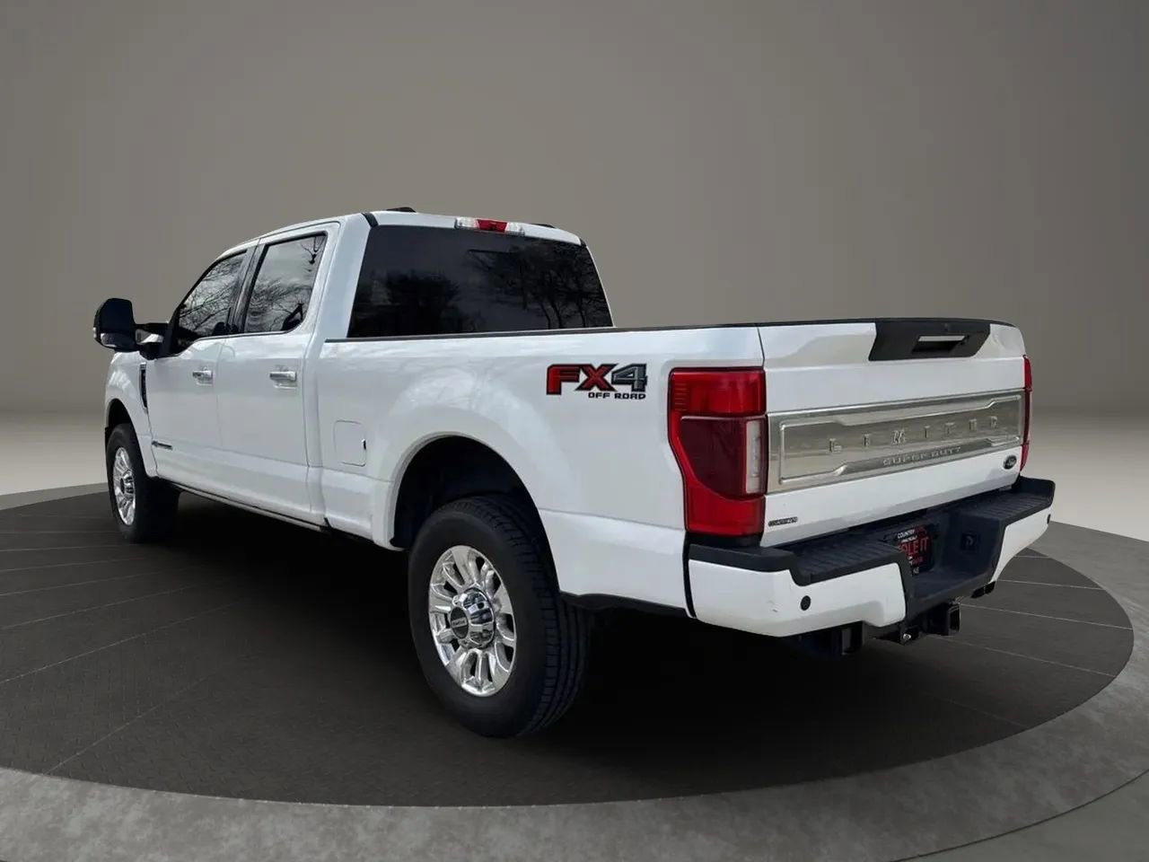 Used 2020 Ford F250 Limited AWD/4WD image 3