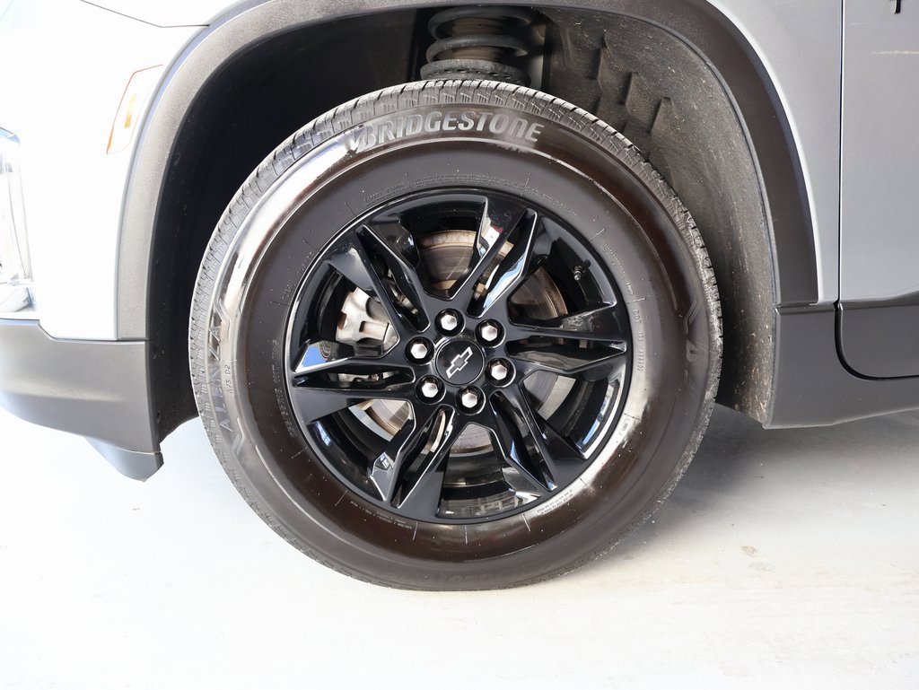 Certified 2023 Chevrolet Traverse LT w/ Midnight/Sport Edition image 42
