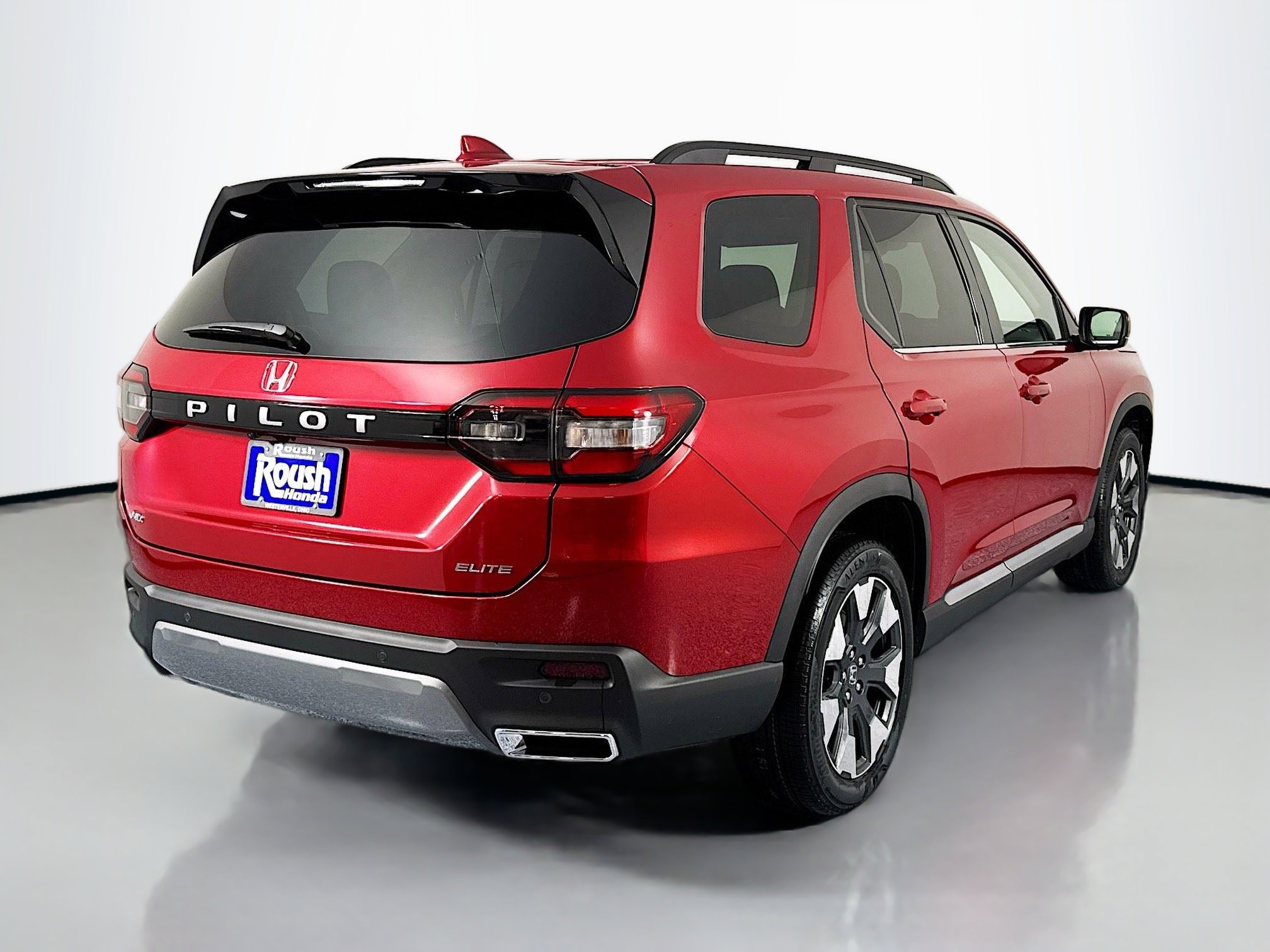 New 2026 Honda Pilot Elite image 5