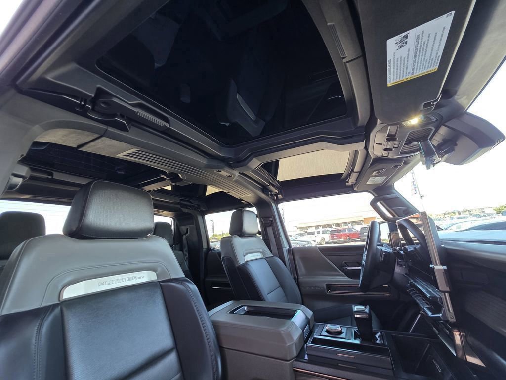 Used 2025 GMC Hummer EV 3X image 18
