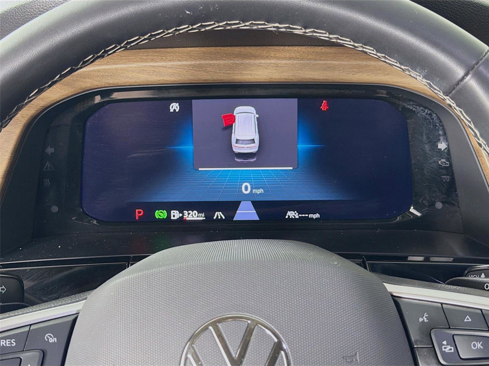 Used 2024 Volkswagen Atlas SE image 13