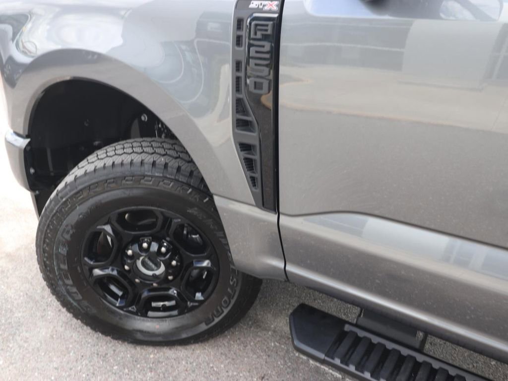 Certified 2024 Ford F250 XL w/ STX Appearance Package image 3
