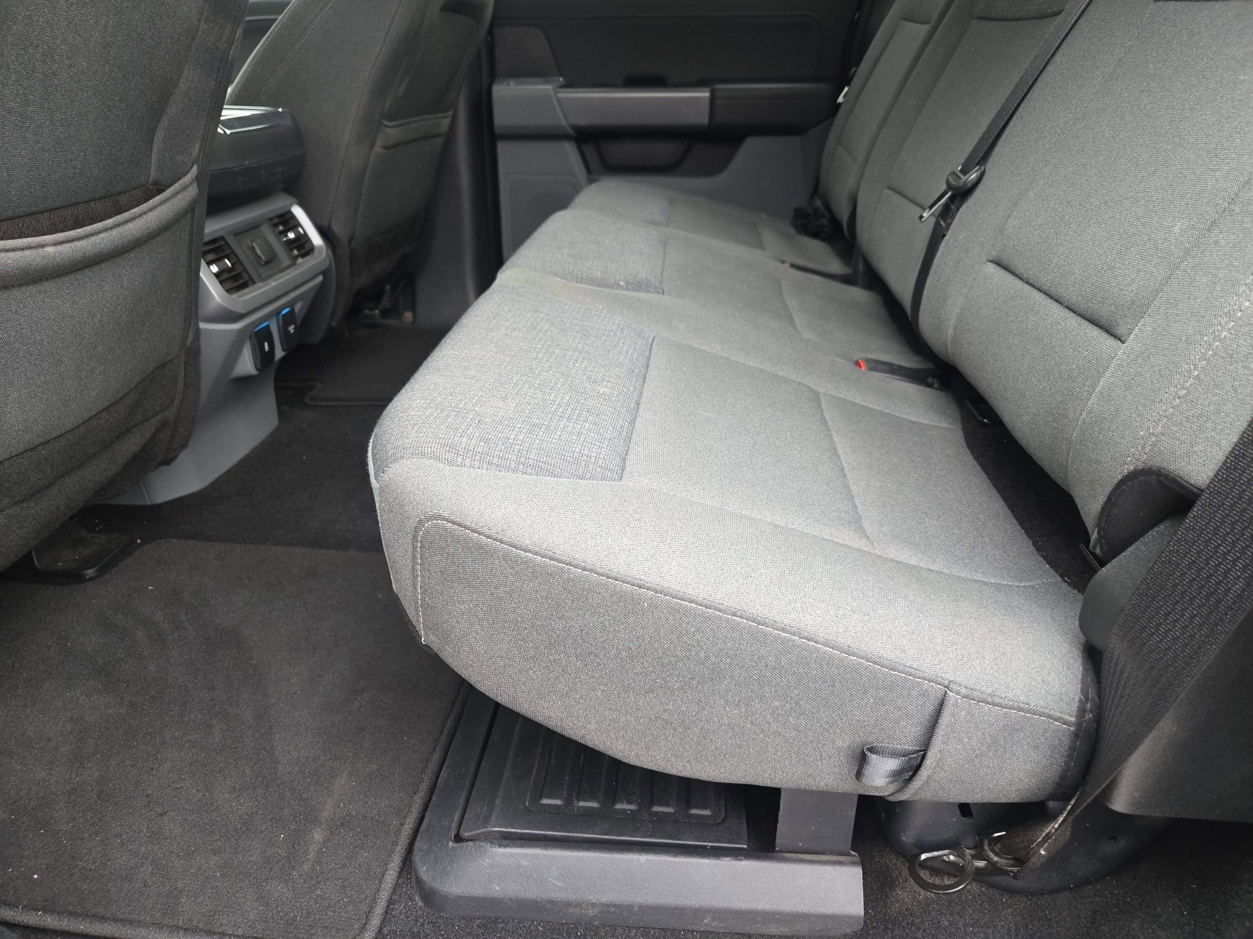 Used 2024 Ford F150 XLT w/ Mobile Office Package image 32