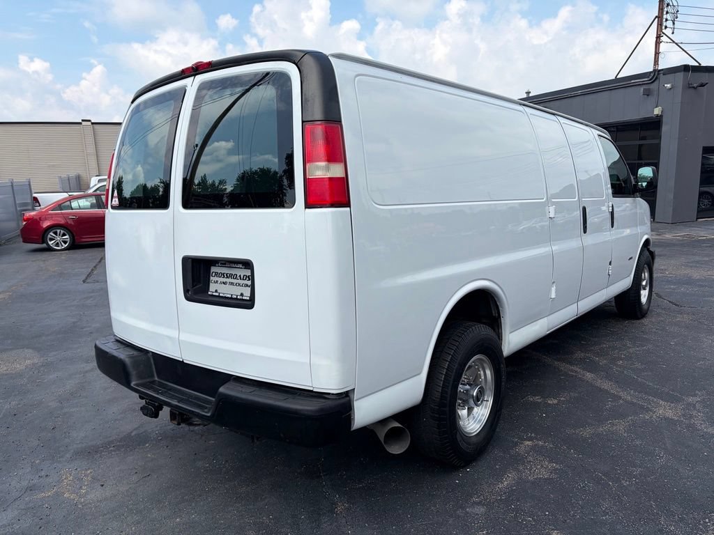 Used 2014 Chevrolet Express 2500 Extended RWD image 27