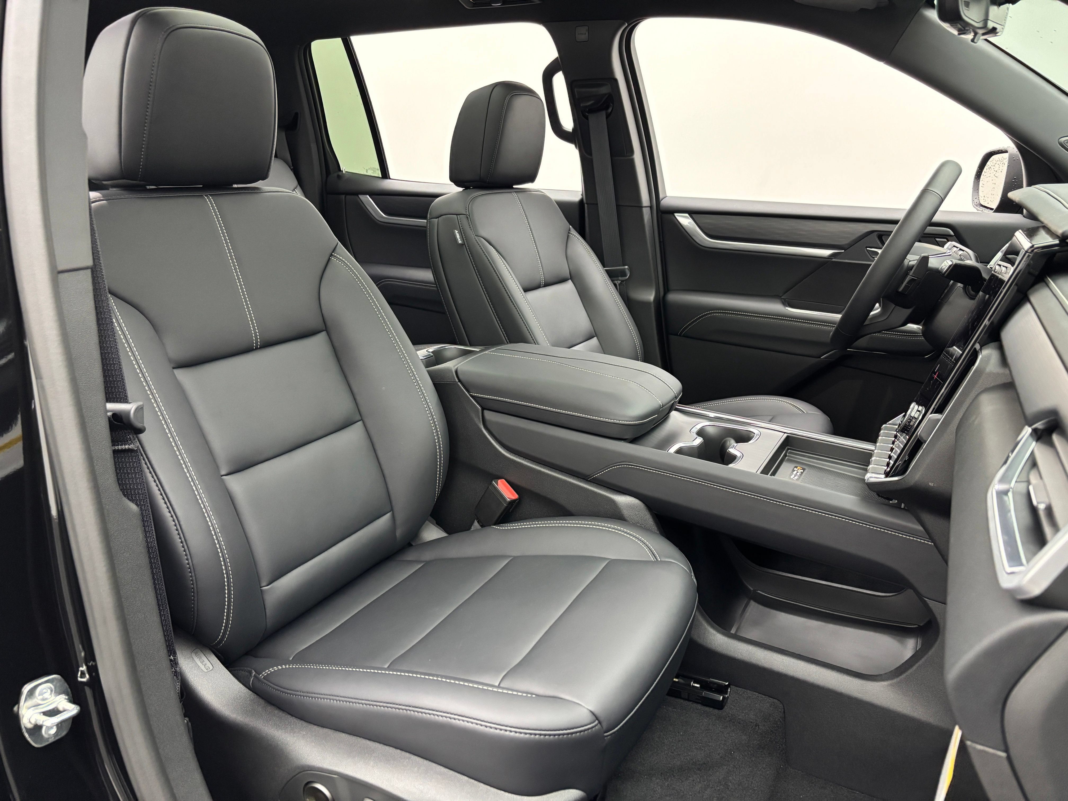 New 2027 GMC Acadia Elevation w/ Black Edition AWD/4WD image 37