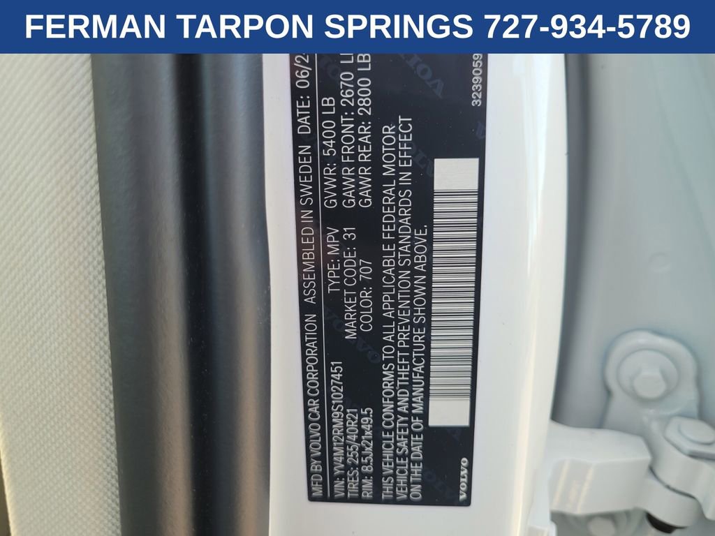 Certified 2025 Volvo XC60 B5 Ultra w/ Protection Package Premier image 22