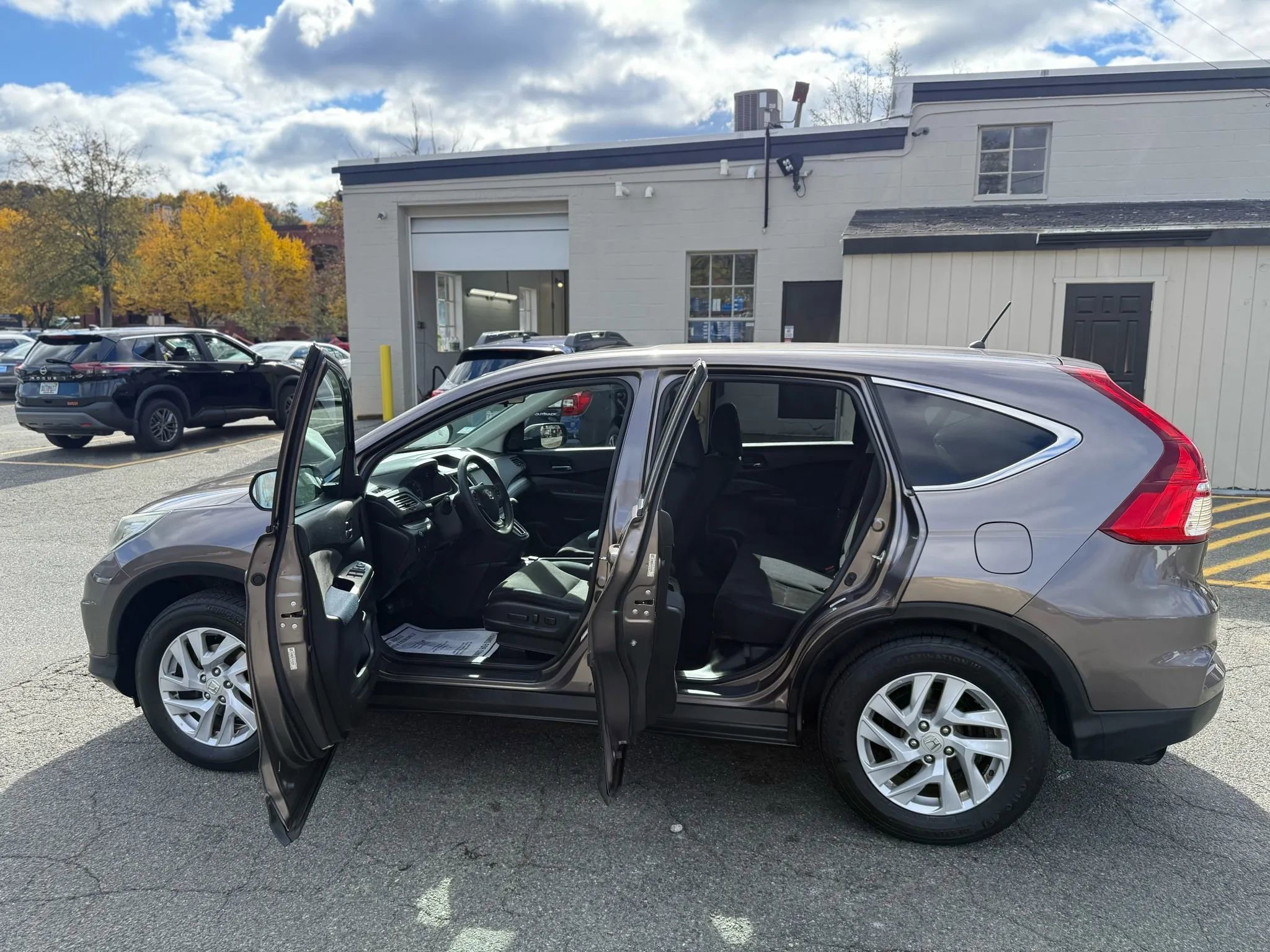 Used 2015 Honda CR-V EX image 5