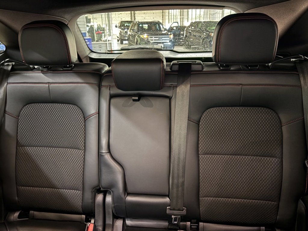 Used 2023 Ford Escape ST-Line w/ Tech Pack #1 image 19