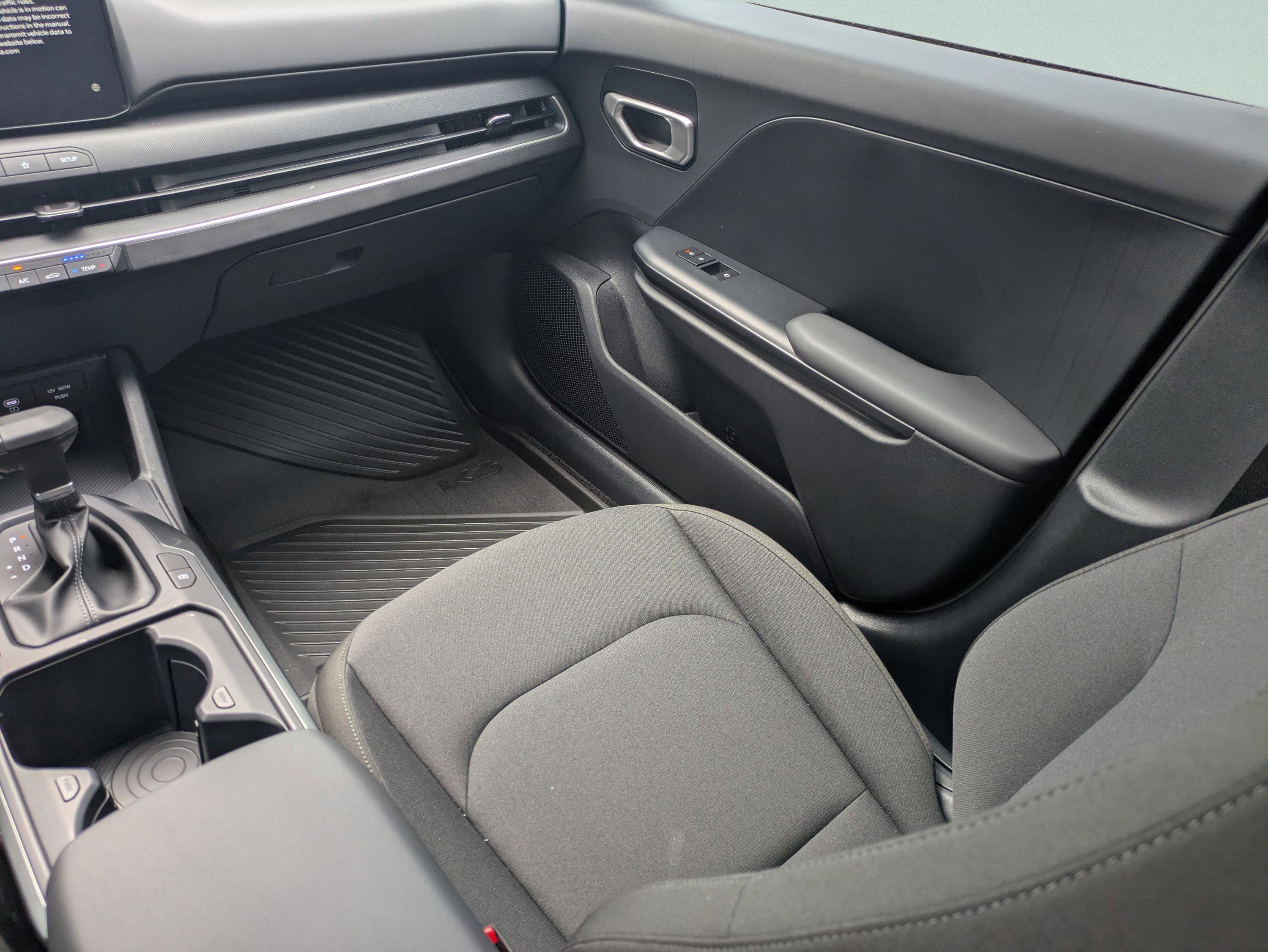 New 2026 Kia K4 LXS image 17