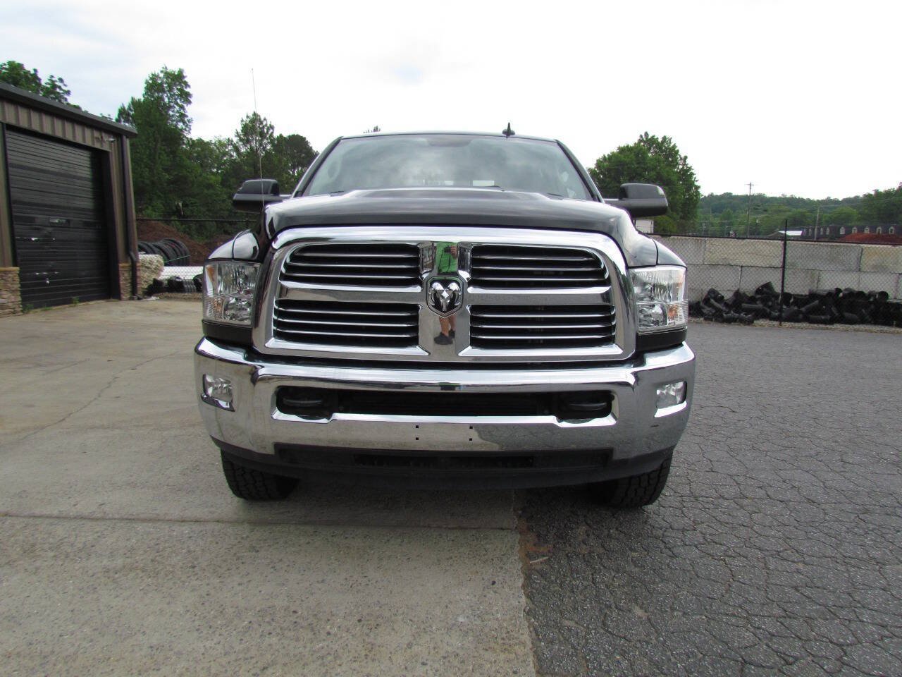 Used 2018 RAM 3500 Big Horn AWD/4WD image 3