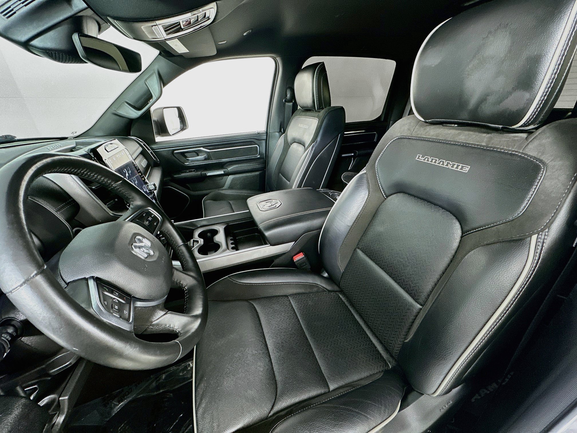 Used 2022 RAM 1500 Laramie w/ Sport Appearance Package RWD image 22