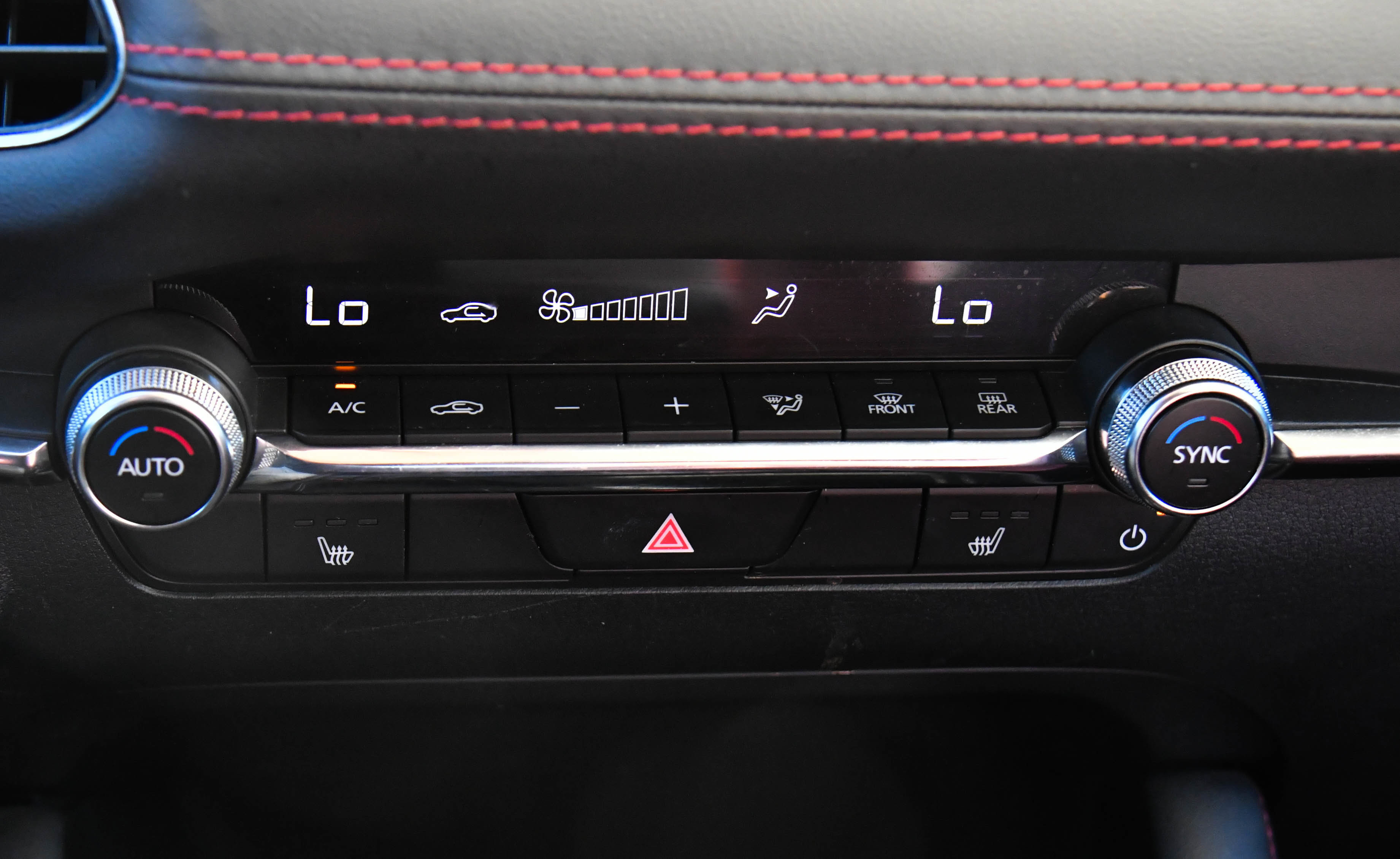 Used 2024 MAZDA MAZDA3 s image 22