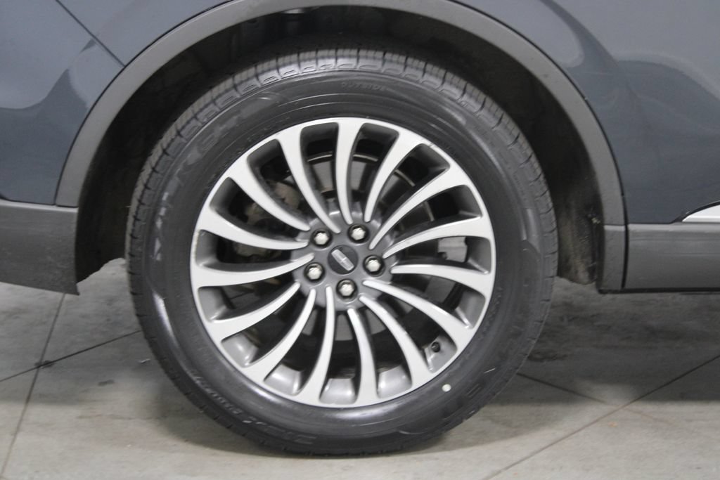 Used 2023 Lincoln Aviator Reserve w/ Equipment Group 201A AWD/4WD image 13