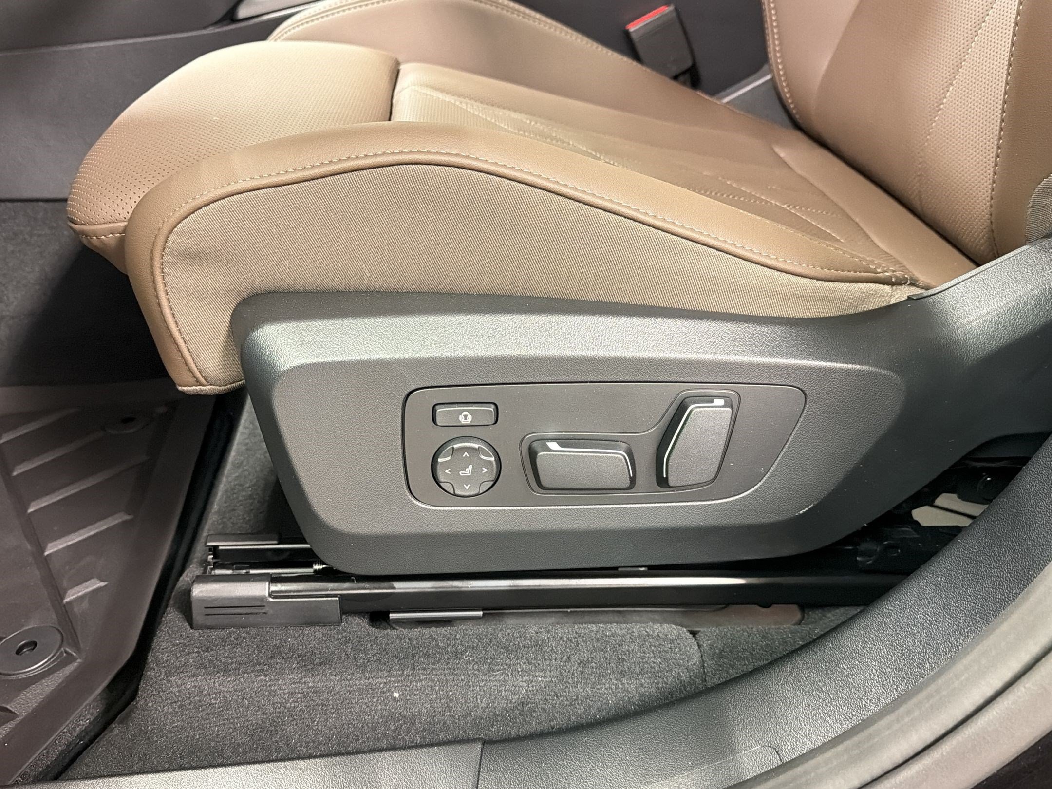 New 2026 BMW X3 xDrive30i w/ Convenience Package AWD/4WD image 13