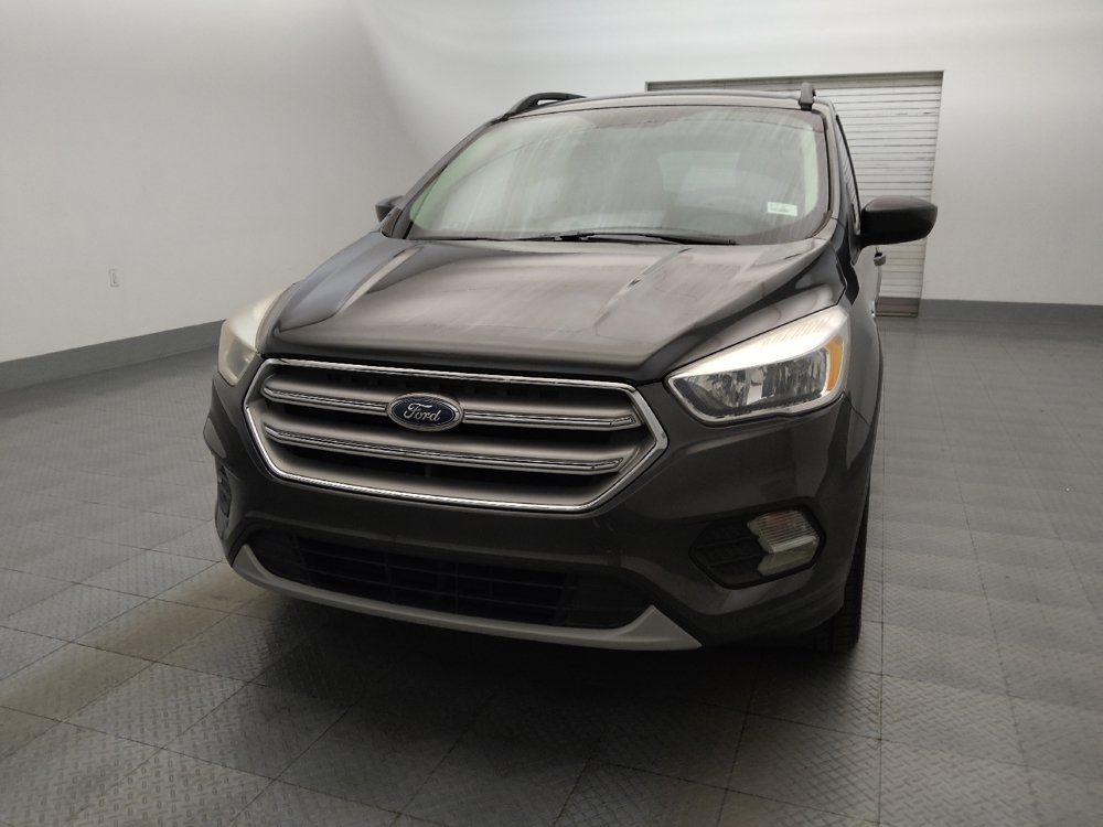 Used 2018 Ford Escape SE FWD image 15