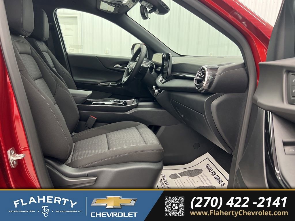 New 2026 Chevrolet Equinox LT w/ Safety and Technology Package image 14