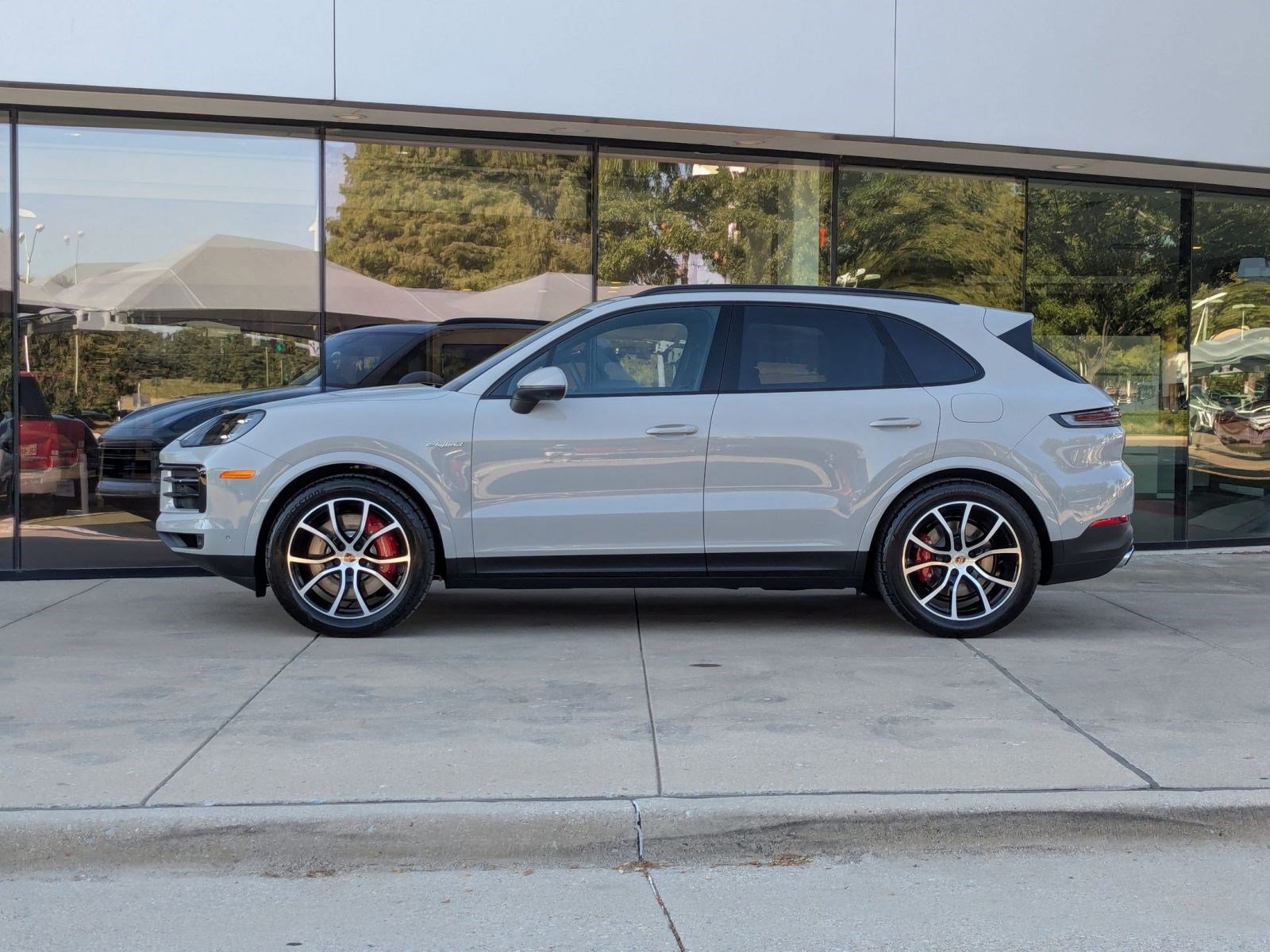 New 2026 Porsche Cayenne S video 2